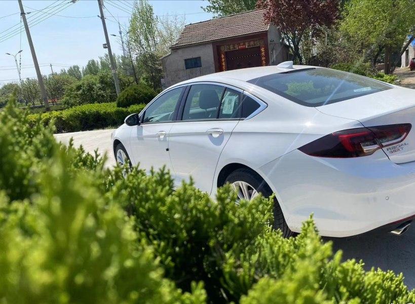 2021君威真实车主体验,15款君威2.0优缺点