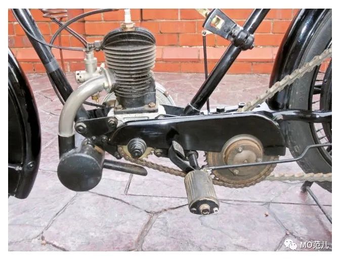 英国最受欢迎的摩托车,英国复古摩托车ra200