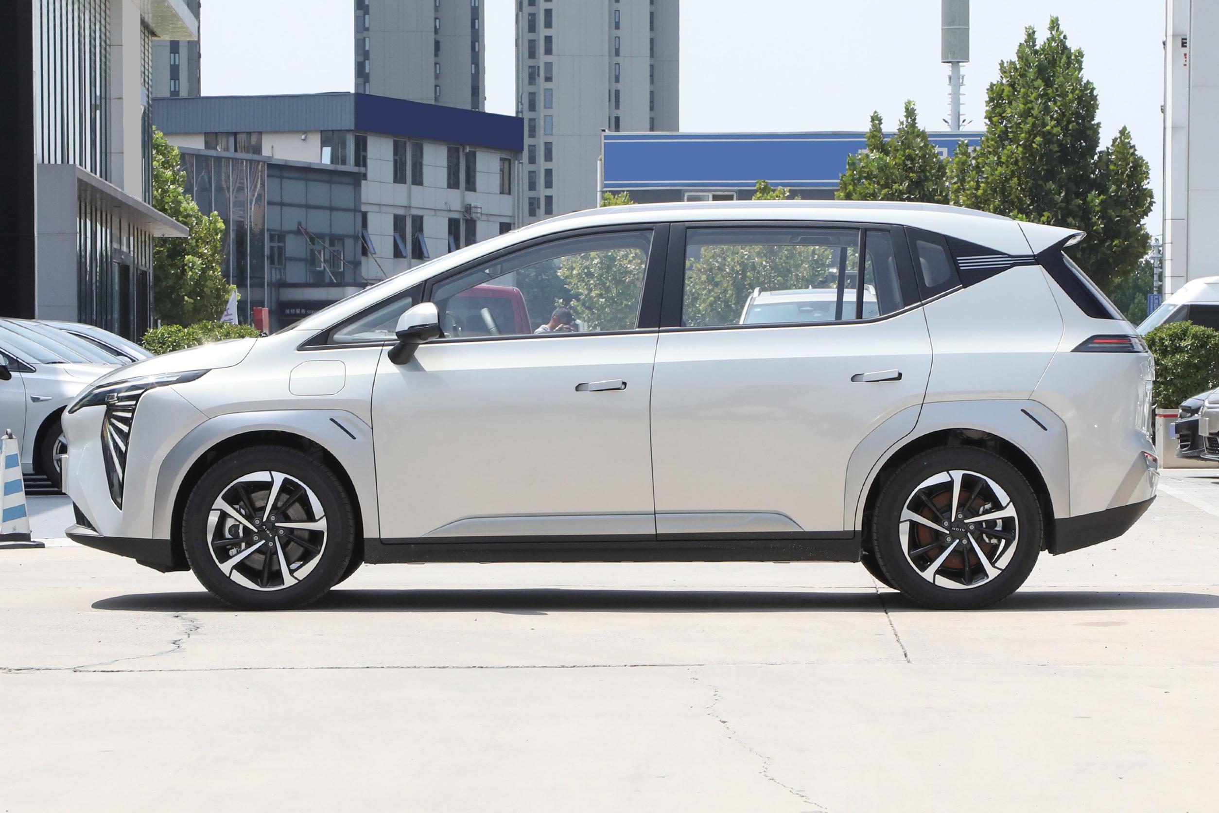 205km纯电续航实测跑出320km,2023款aiony真实续航里程