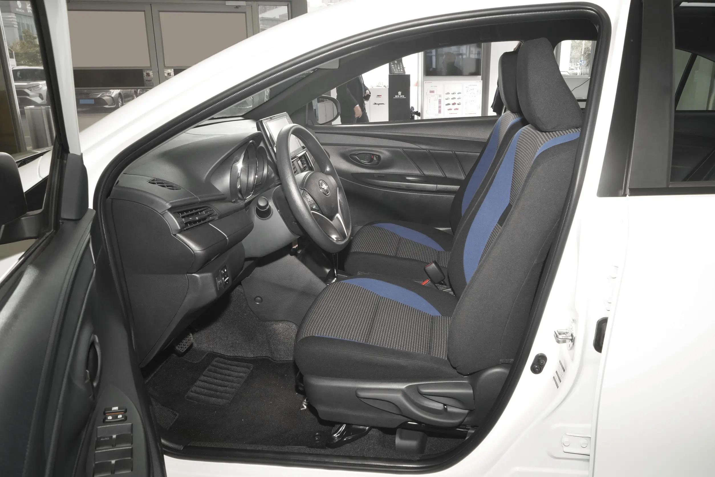 2020丰田6万到7万的代步车,6.38万丰田