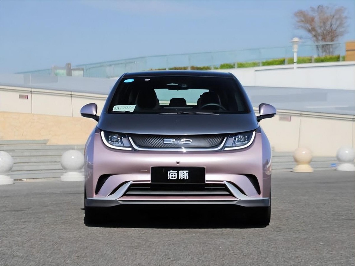 2023年“最畅销”的十大轿车：轩逸排第一，比亚迪三车上榜