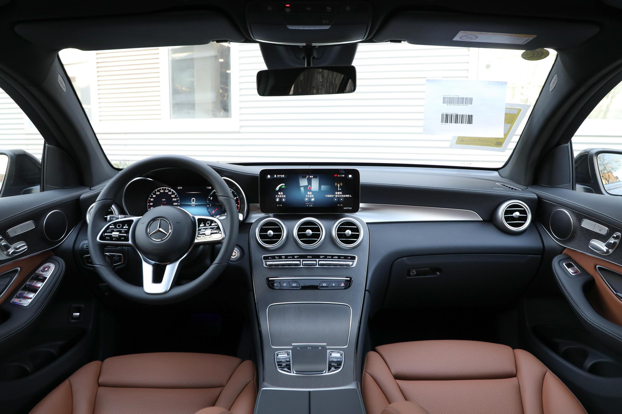 奔驰glc进口轿跑suv性能,奔驰glc轿跑suv低功率加速