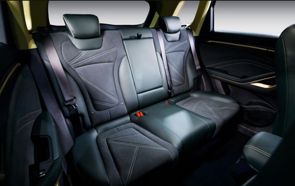 深度评测全新奔腾t55试驾感受,奔腾t55新增车型官图曝光