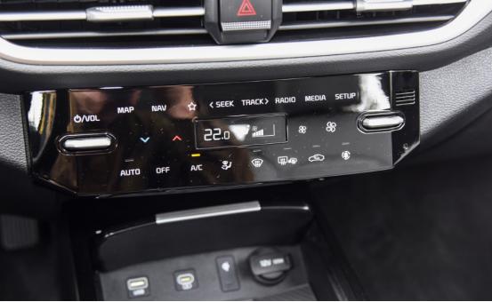 起亚k3是韩系车吗,韩系车降价起亚k3多少钱