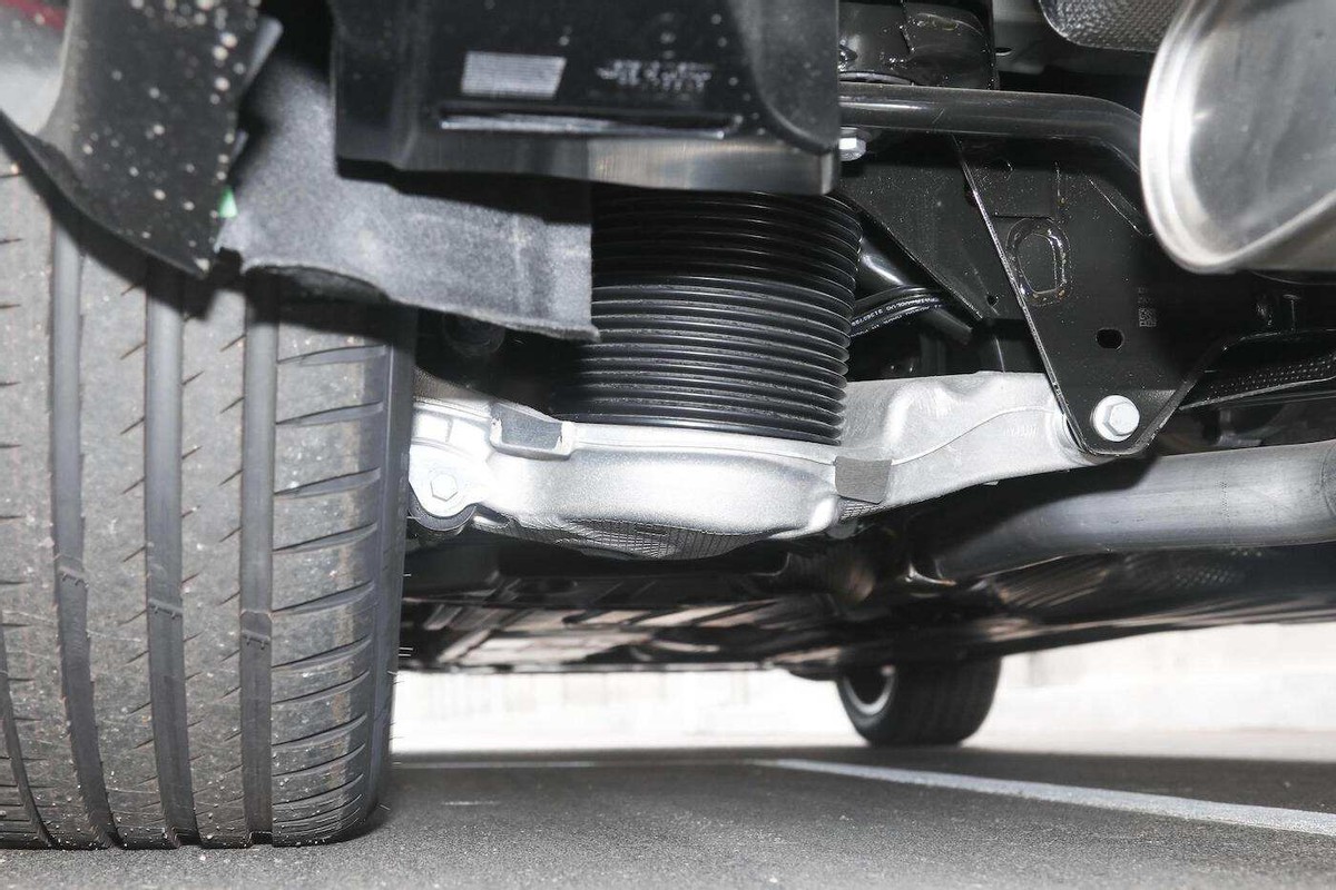 50万左右就能选的大空间SUV,2.0T可爆发300马力,还是纯进口