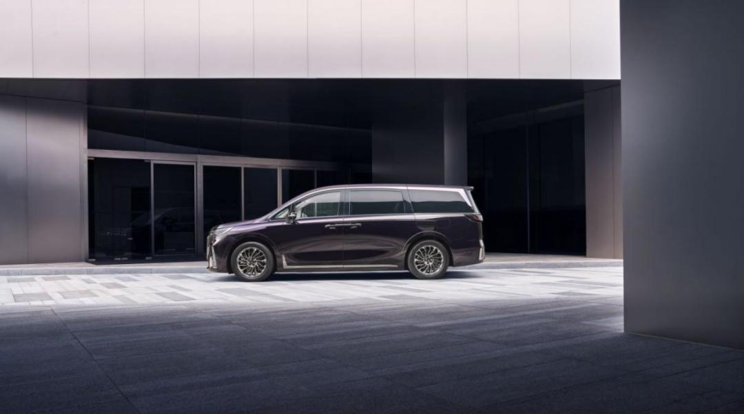 新岚图梦想家2024款价格24万落地,2024款岚图梦想家外观评测