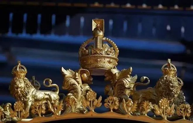 英国国王车子,英国王室价值连城的皇冠