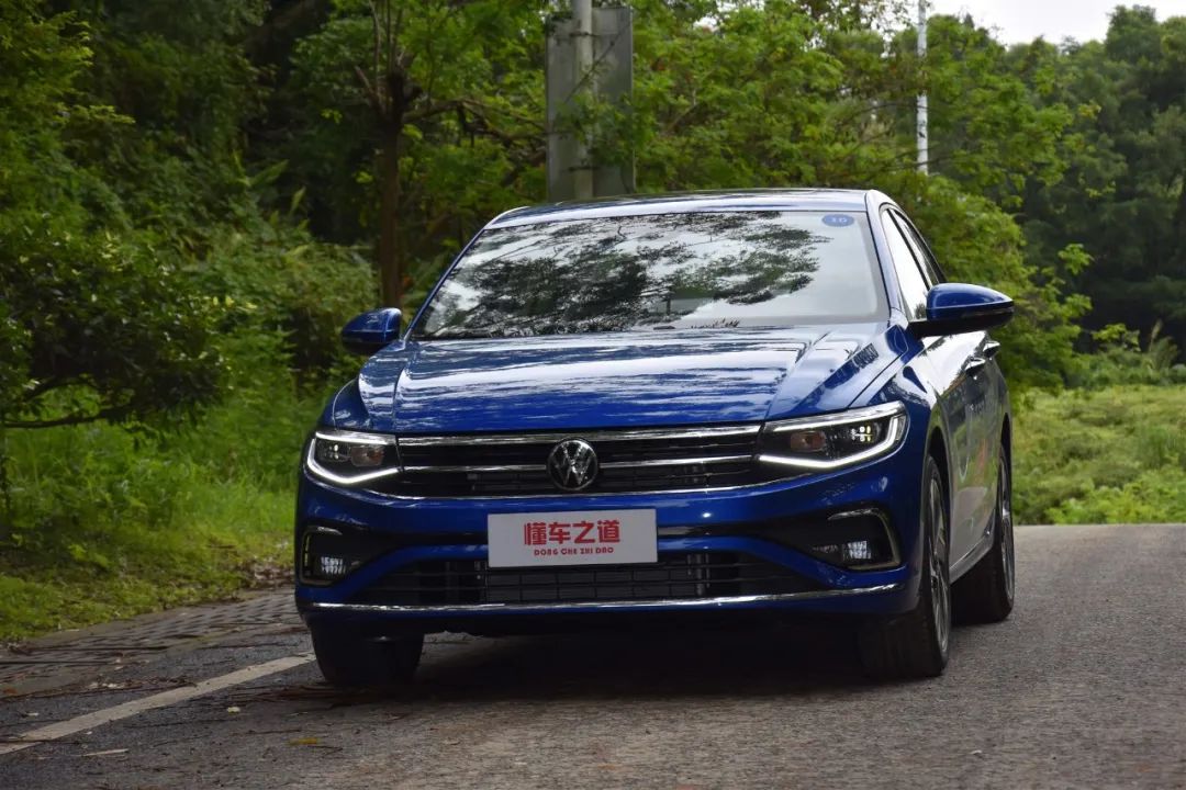 大众新宝来试驾视频,一汽大众新款宝来试驾