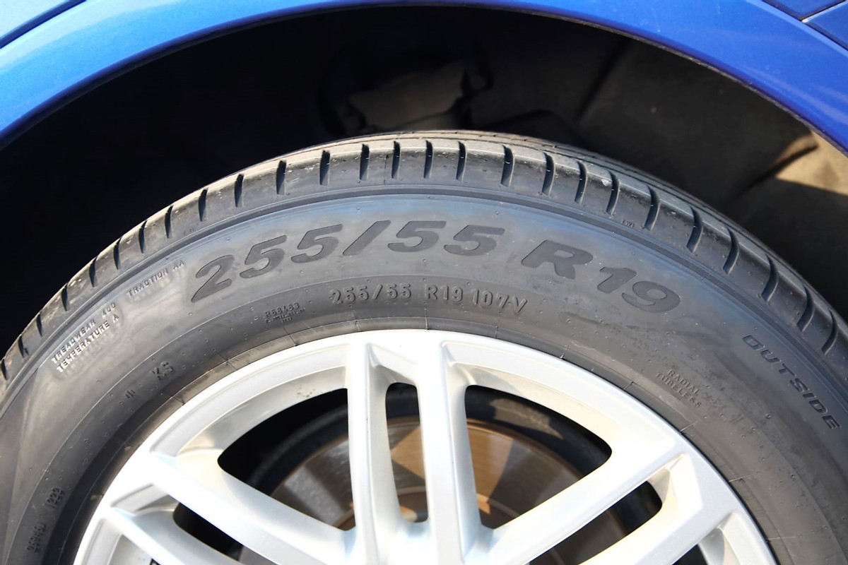 倍耐力蝎子轮胎有几款,倍耐力进口蝎子轮胎