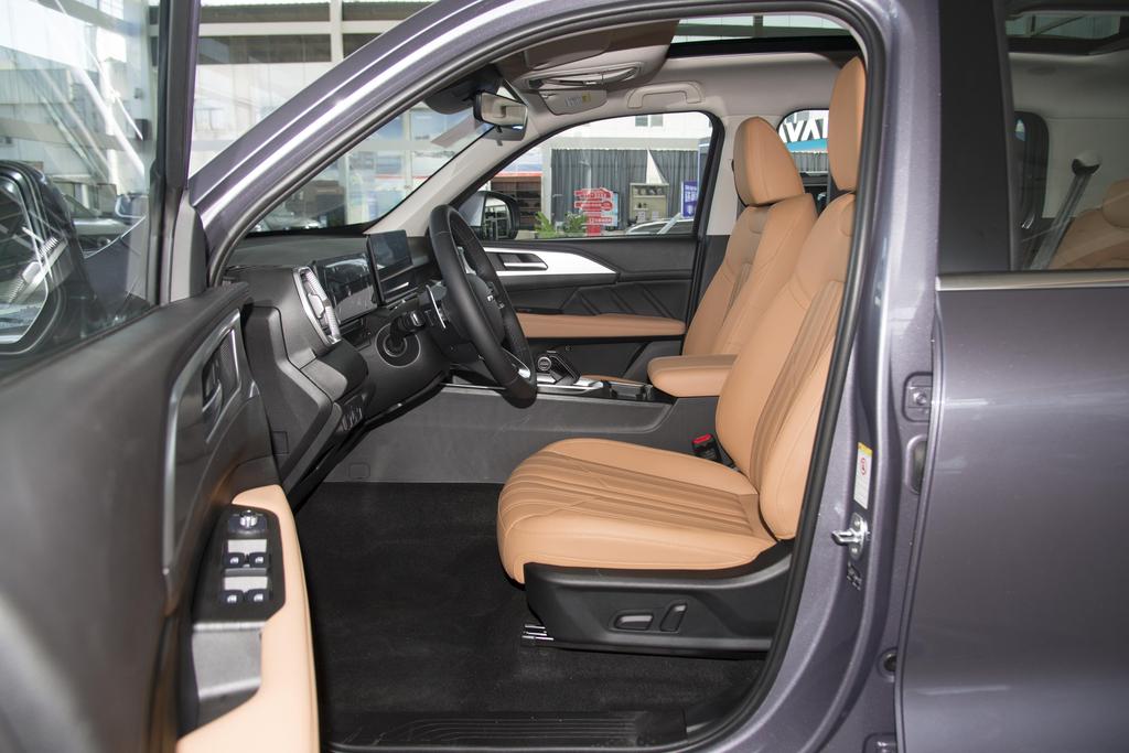 长城哈弗h5新款,哈弗h5第一视角