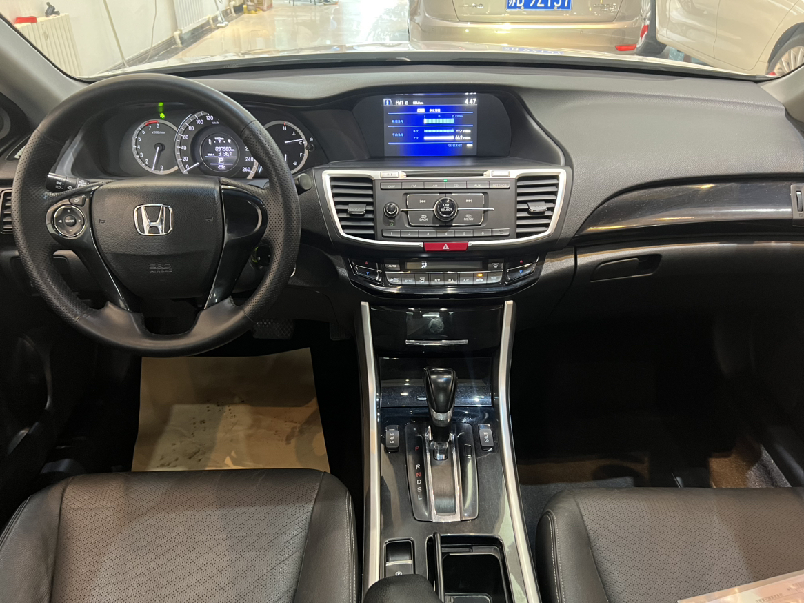 2016款本田雅阁二手车多少钱,雅阁9代二手车8-9万