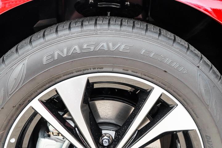 轩逸轮胎多久更换一次好,用车技巧轮胎气压篇