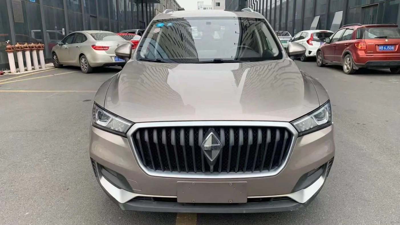 花一台宏光MINIEV的价买SUV，三年的宝沃BX5敢买吗？