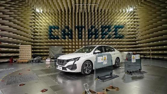 全新标致408主动安全配置,车身安全性高的车有哪些