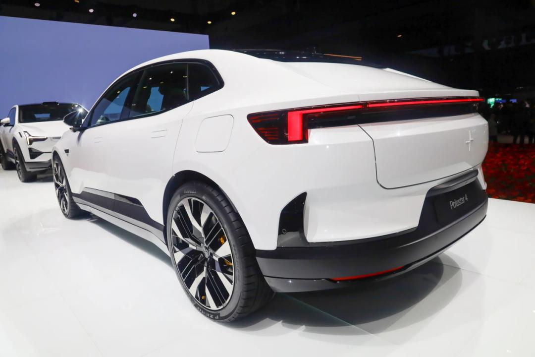 gt新能源插混四座跑车,敞篷gt跑车推荐