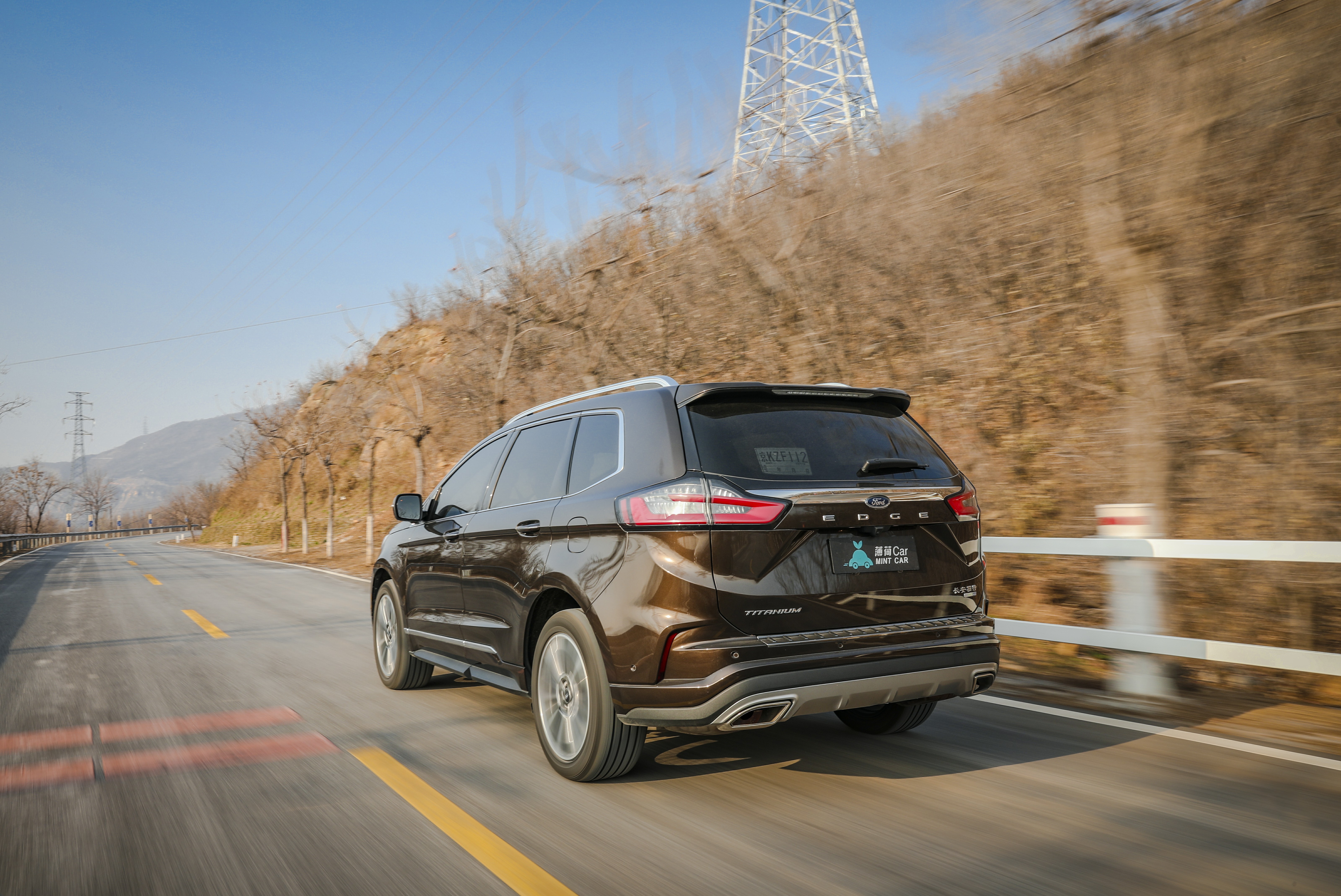 30万内科技与动力兼顾，试驾大7座SUV福特锐界PLUS