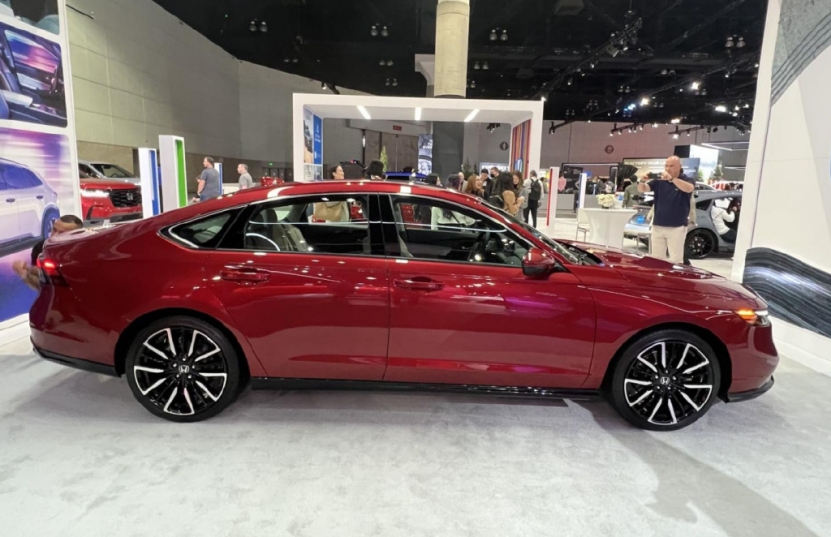 老款车为什么不能用新款的发动机,为什么新款车还是用老款发动机