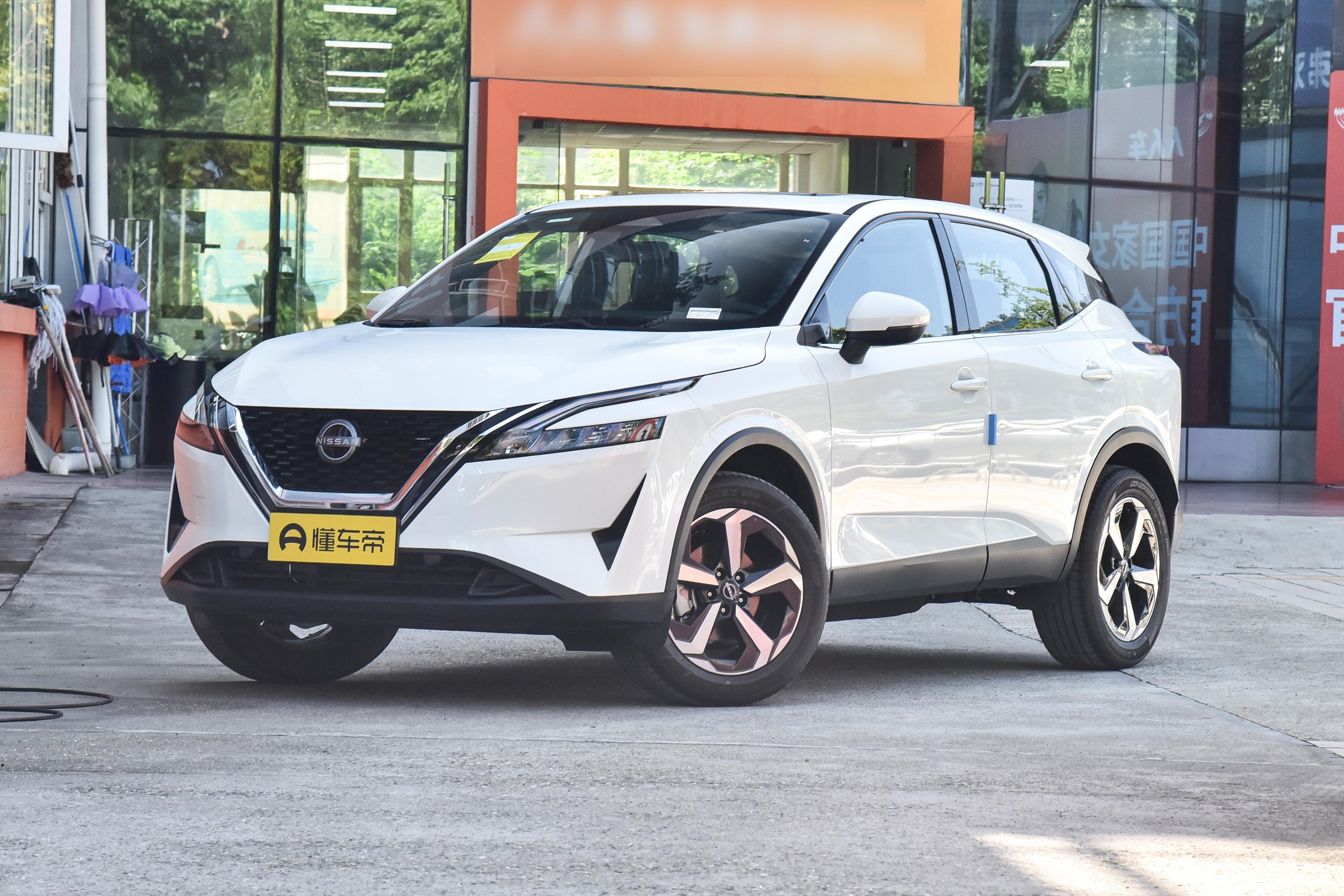 2023款逍客1.3t与2023款荣放2.0哪个好,15万日产逍客