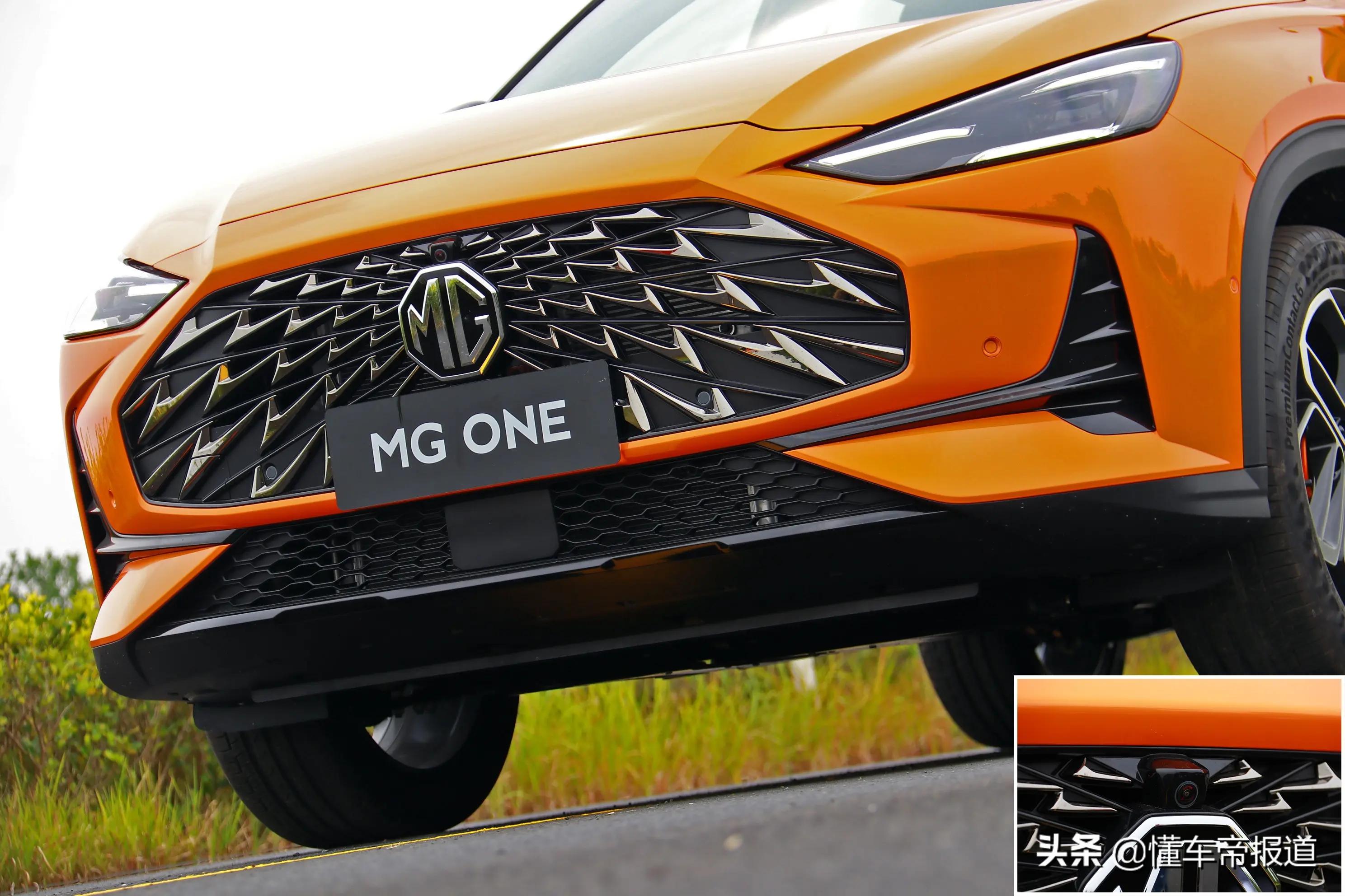 名爵MGone试驾,游刃有余场地试驾上汽名爵mgone