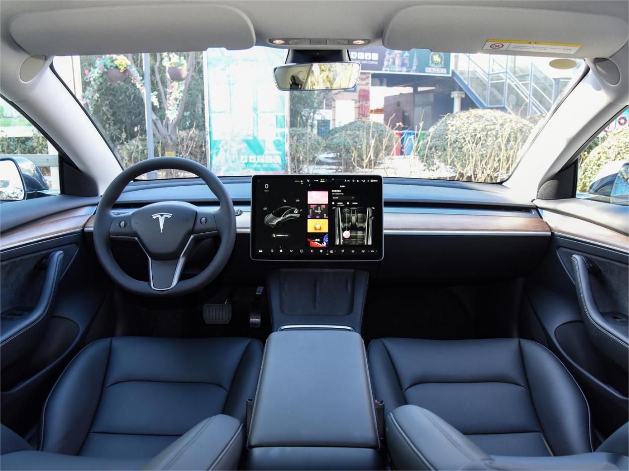 30万落地，极狐阿尔法S、小鹏P7、极氪001如何选？