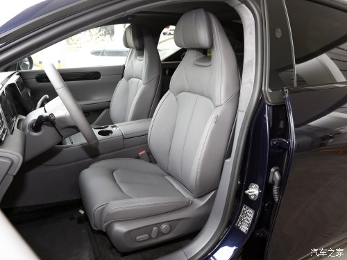 零跑c01超级增程版值得购买吗,零跑c01值得购买么