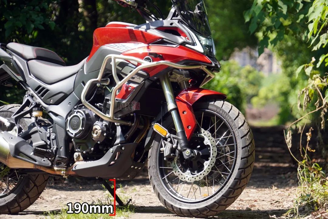 进步很大但是仍然任重道远,进步明显继续努力