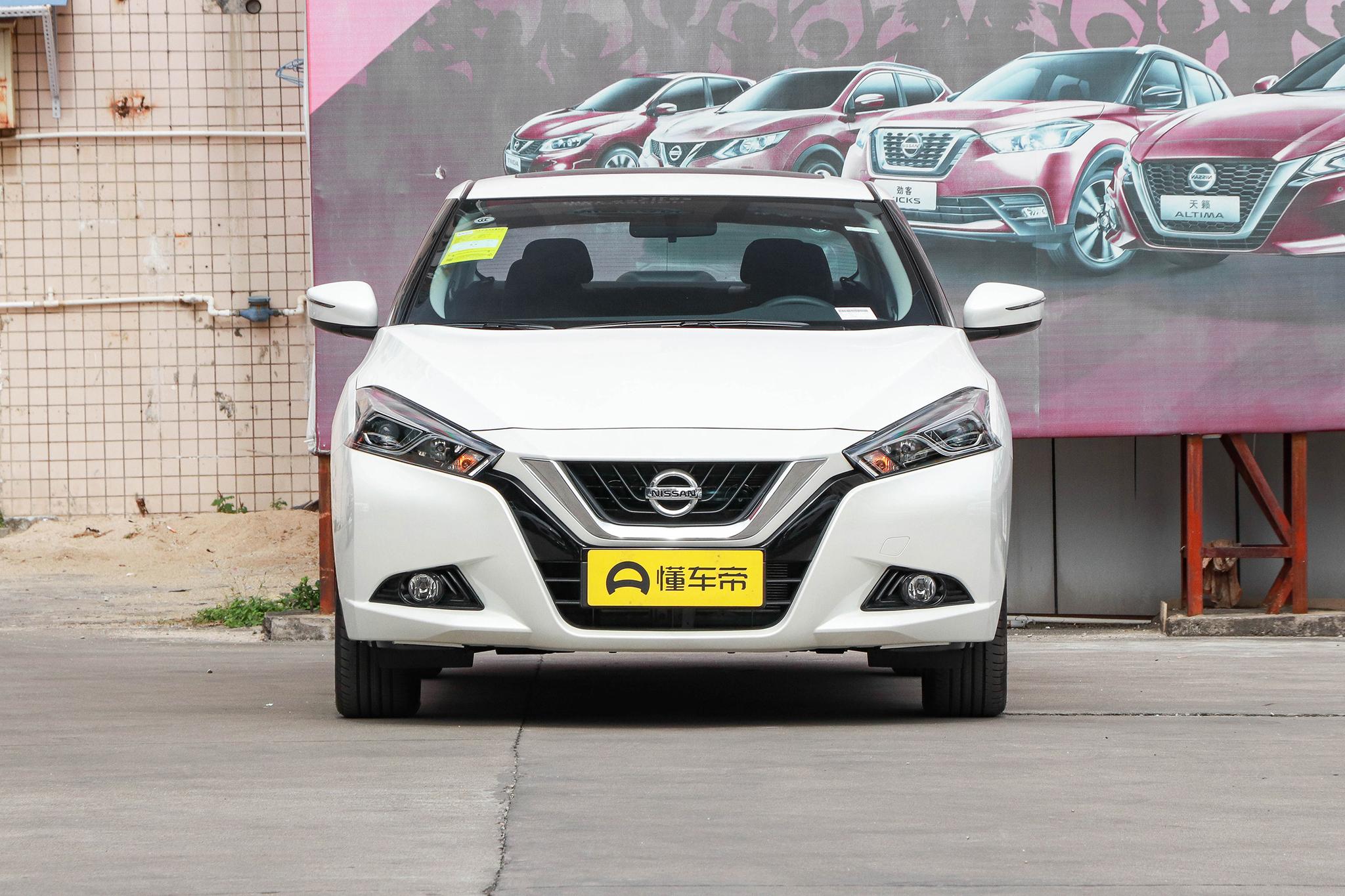 蓝鸟CVT智联智酷版,配1.6L发动机,油耗经济,售13.39万