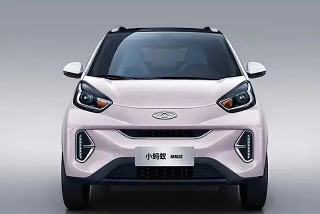 奇瑞小蚂蚁买新车还是二手车,奇瑞小蚂蚁现在为什么这么便宜