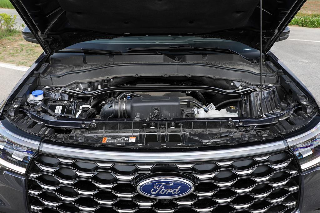 陆上游艇福特全新探险者,陆上游艇探险者