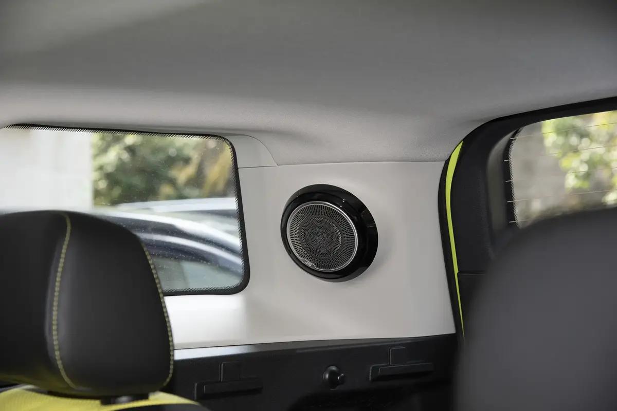 顶配接近15万，搭载四驱系统+越野模式，哈弗酷狗值得入手吗？