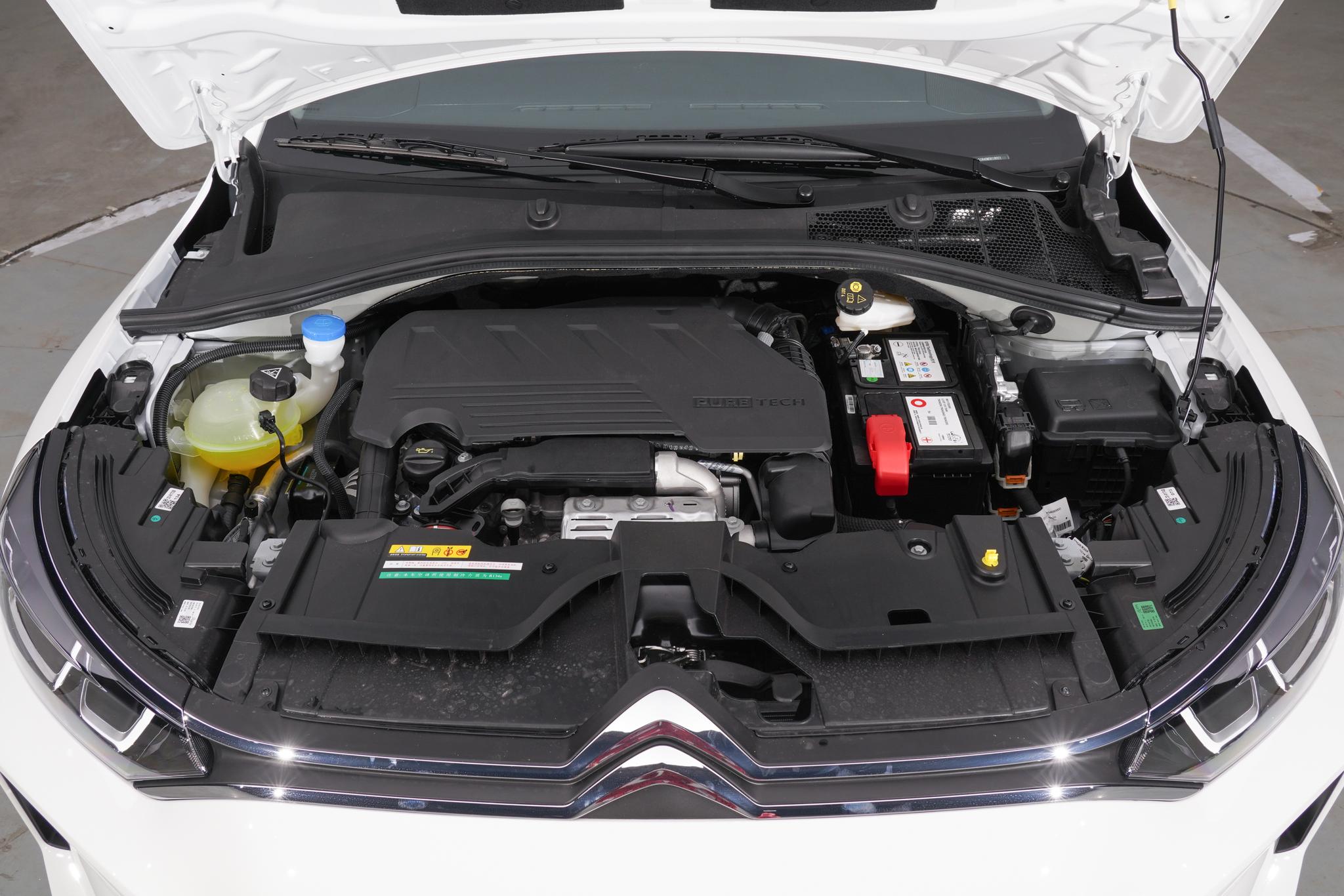 颜值高油耗低十万左右的车,颜值高的雪铁龙二手车