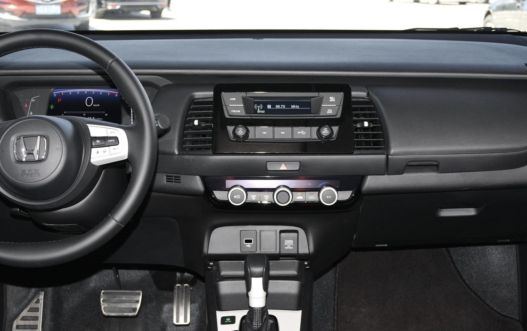 小车性价比10万以内,小车的优势