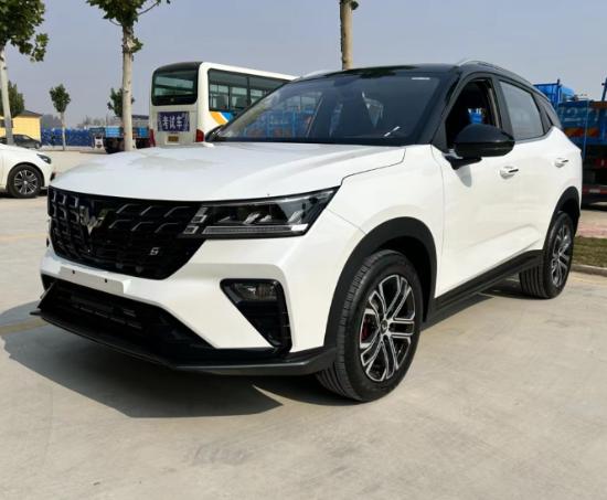 五菱星驰大空间suv2023落地价格,五菱星驰小型suv多少钱