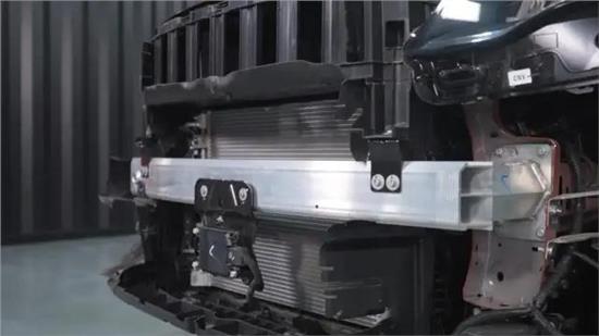 4008和508谁用料更厚道,3008与4008到底谁厚道