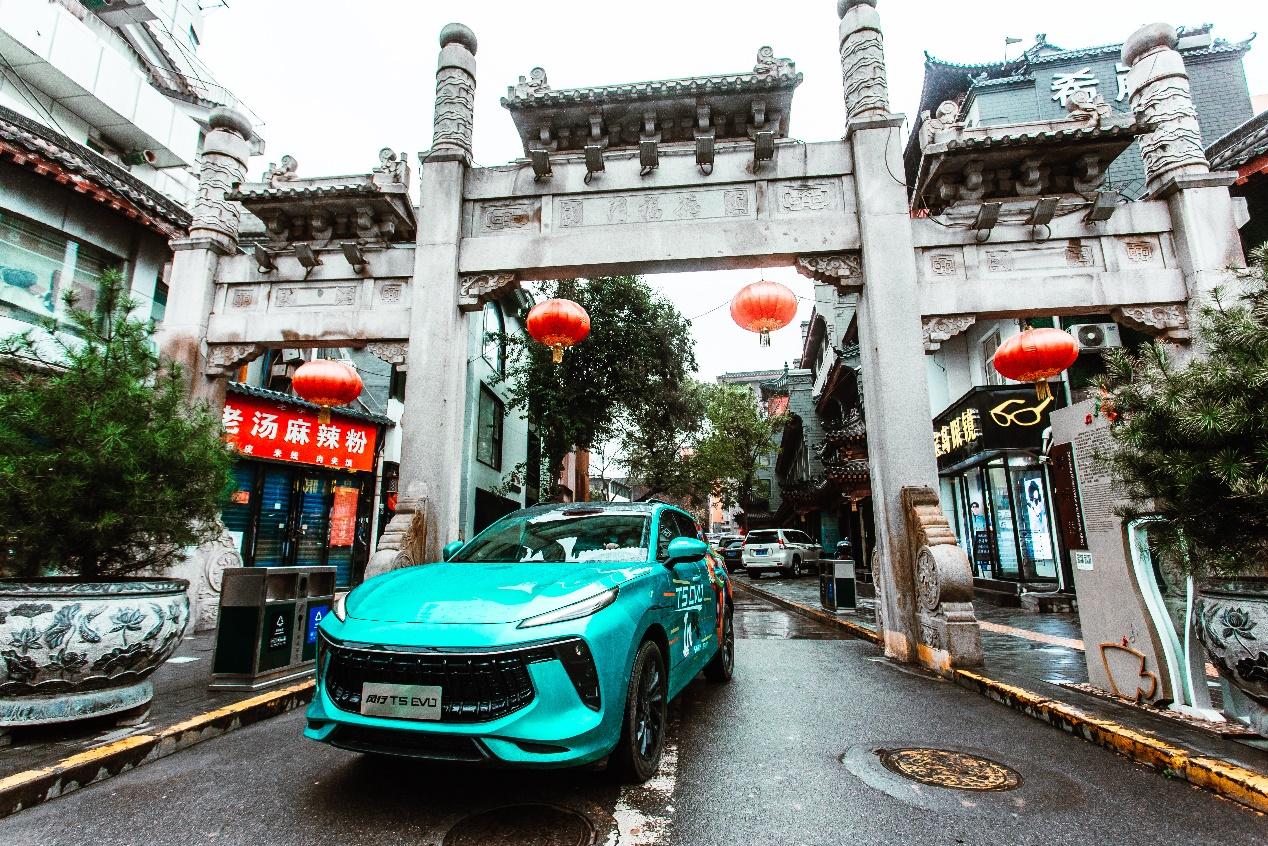 东风风行t5evo视频讲解,风行t5evo试驾视频