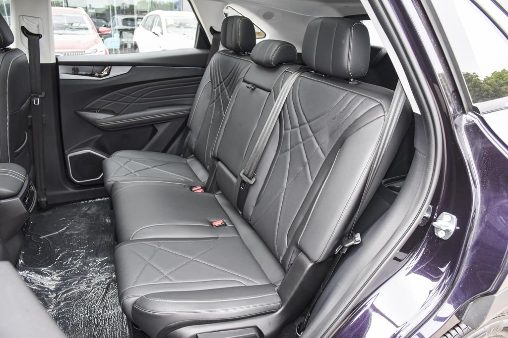 凯翼昆仑七座空间表现,凯翼汽车凯翼昆仑