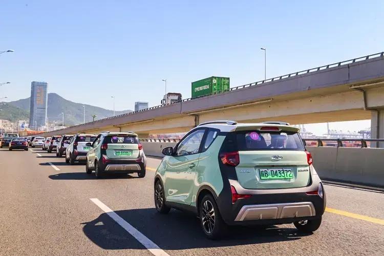 奇瑞新能源小蚂蚁实惠又方便,奇瑞小蚂蚁新能源车冬季测评排行