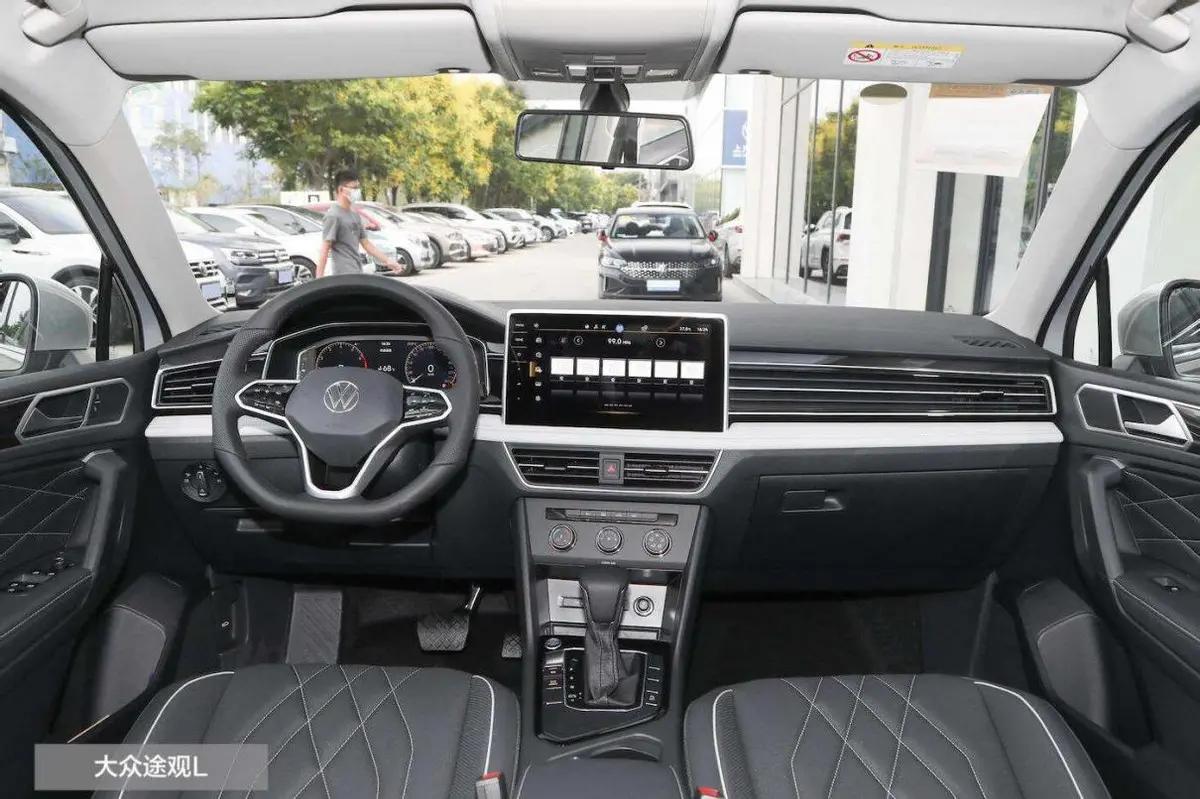 用电和用油的车每公里差多少钱,用油又用电的车好吗