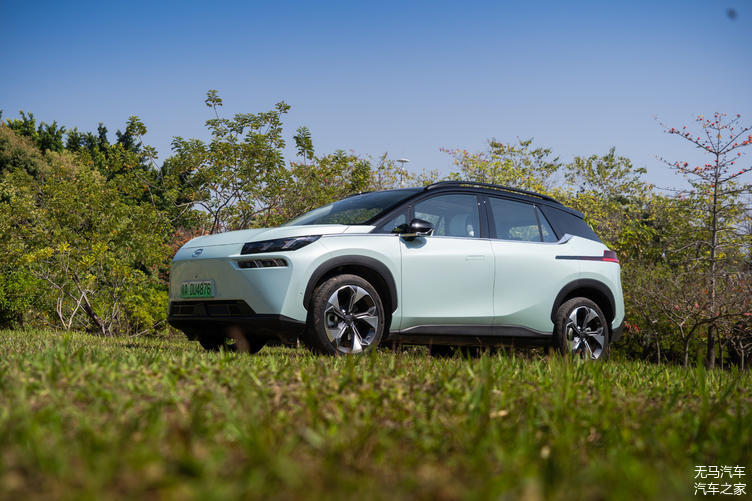 大空间与长续航强强联合！试驾体验AIONVPlus