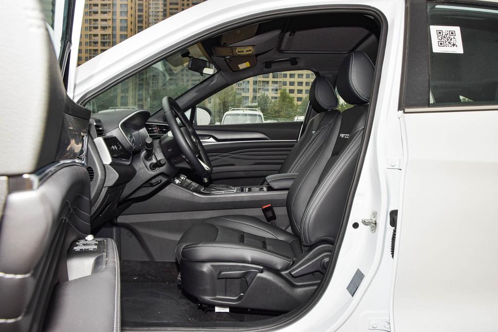 多快好省购车季首付真0元,欢迎到店鉴赏