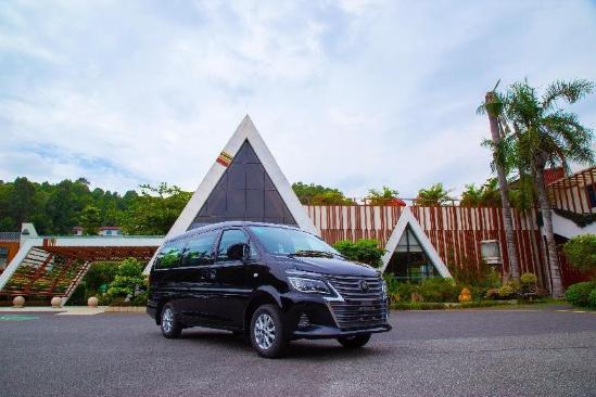 菱智m5家庭事业都兼顾,内外兼修运动感10万级运动家轿