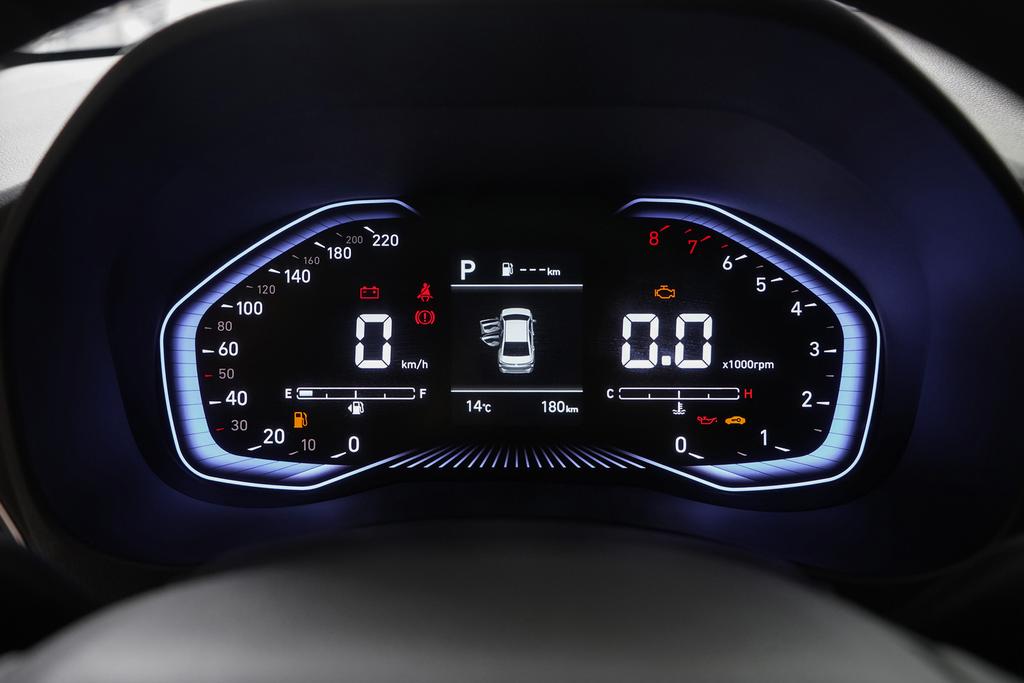 现代悦纳发展史,现代悦纳2016款