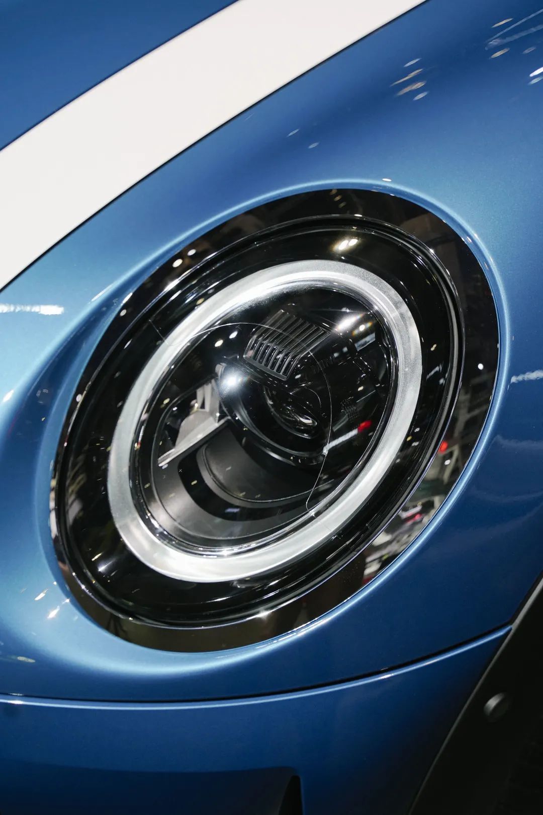 二十万左右mini,八万左右能买哪一年的minione