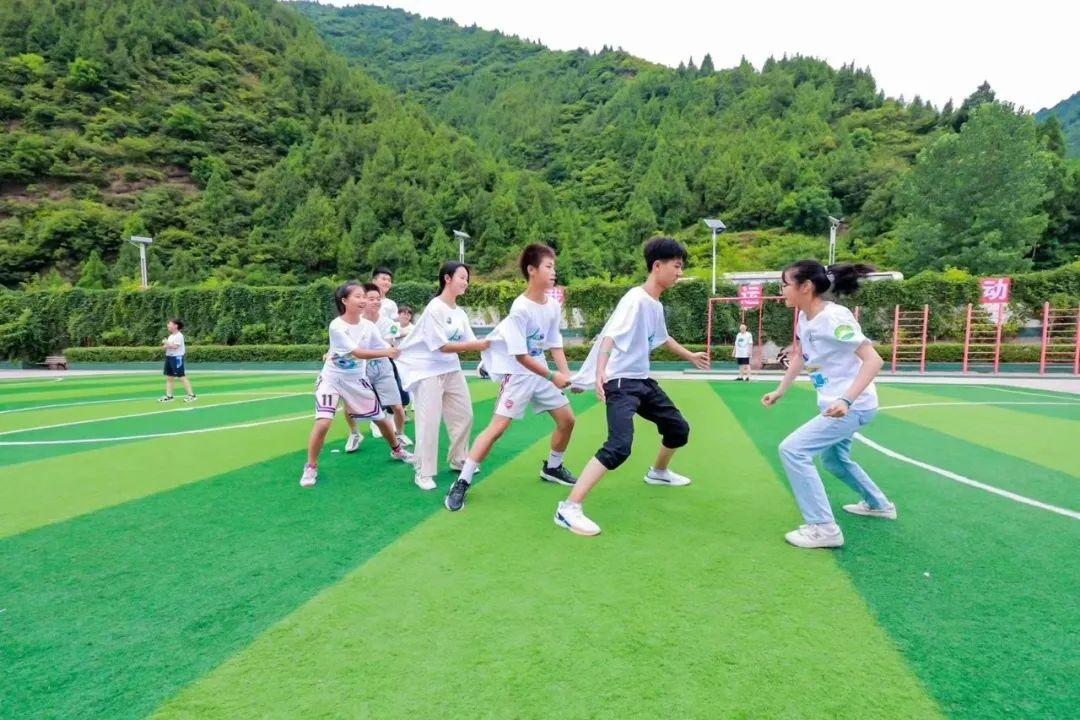 25年持续向善吉利公益模式“让世界感受爱”