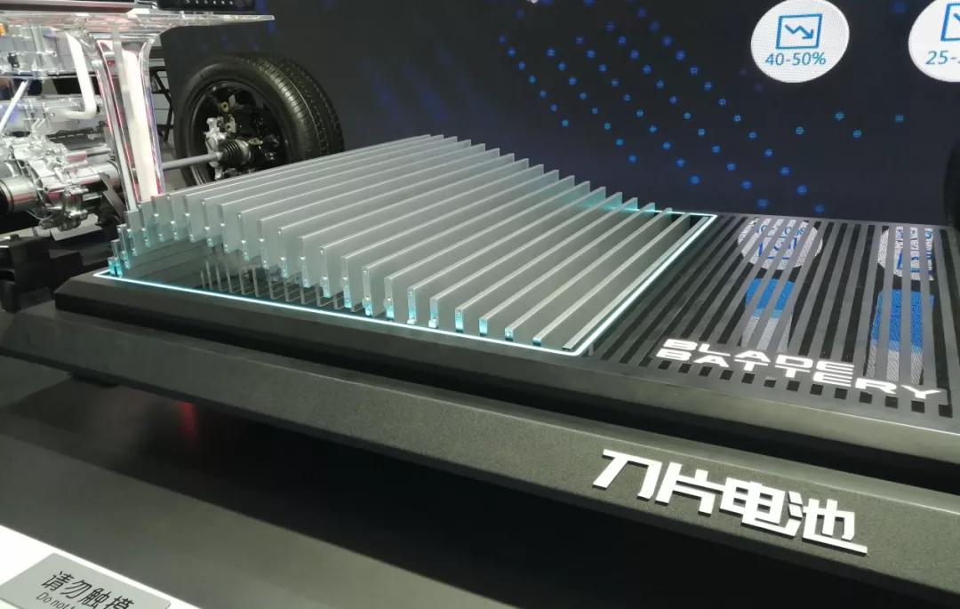 友商看了集体沉默，双优安全只是汉EV秀出的肱二头肌