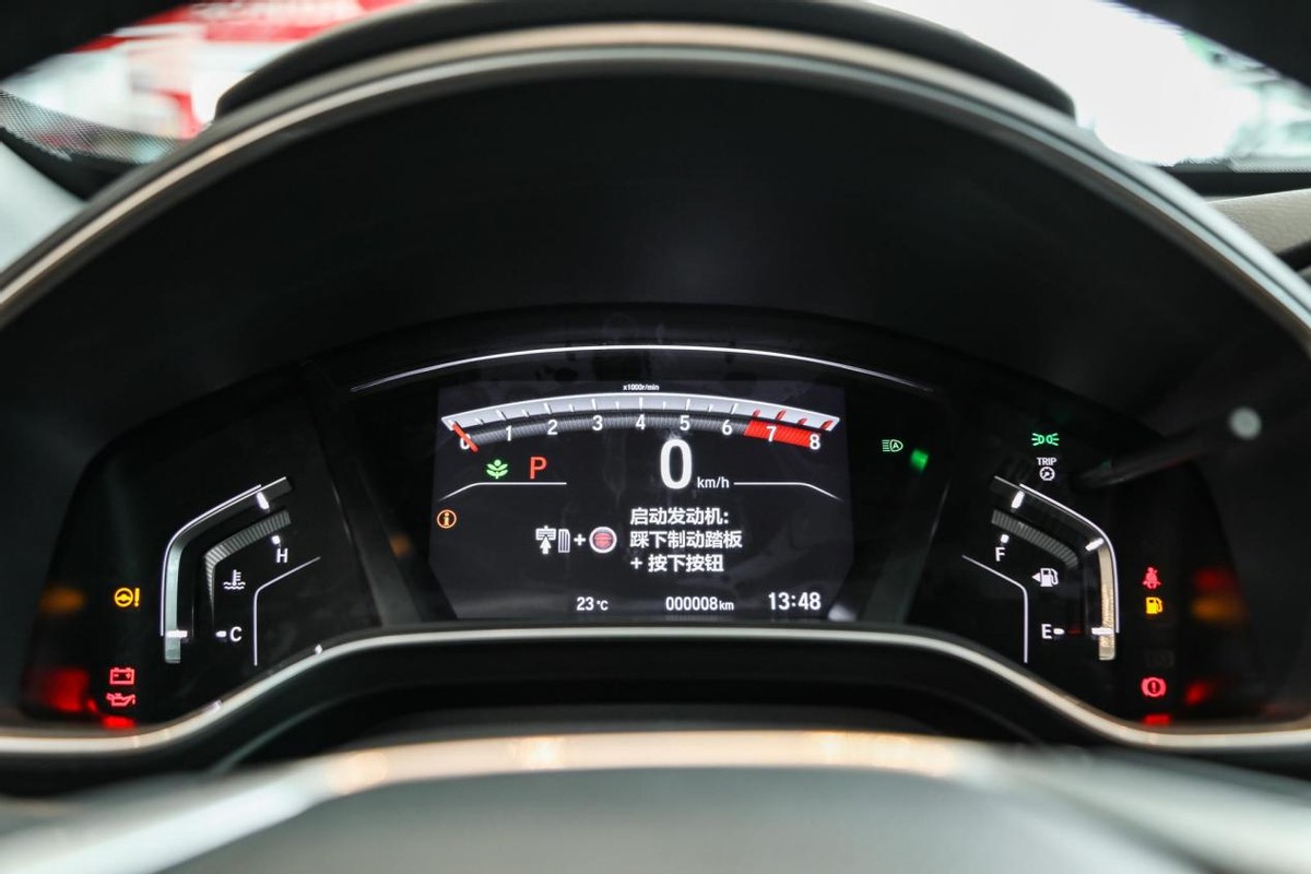 本田cr-v新款路上实拍,全新本田cr-v曝光内饰改变