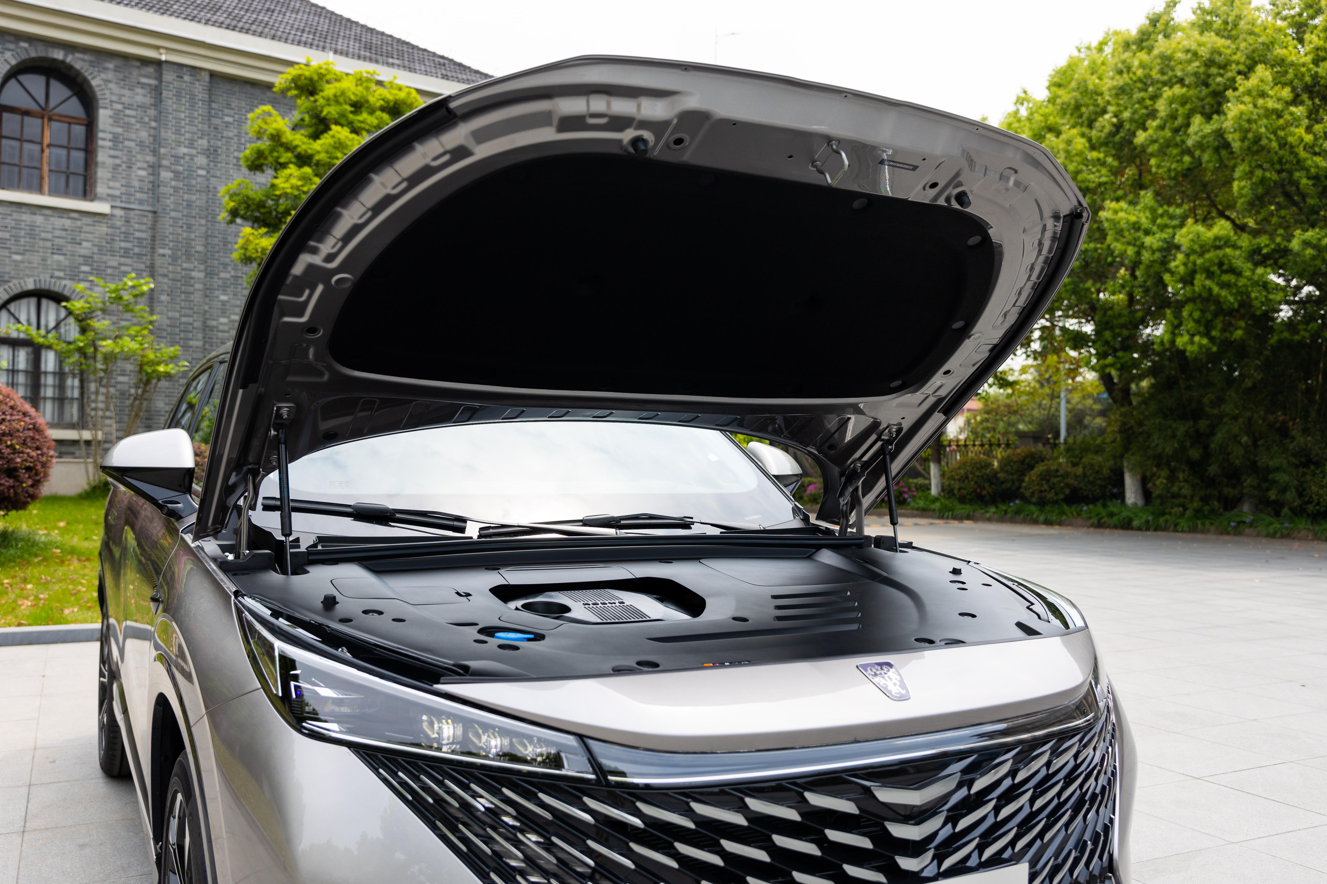 全新荣威rx5新款,荣威rx52021落地价