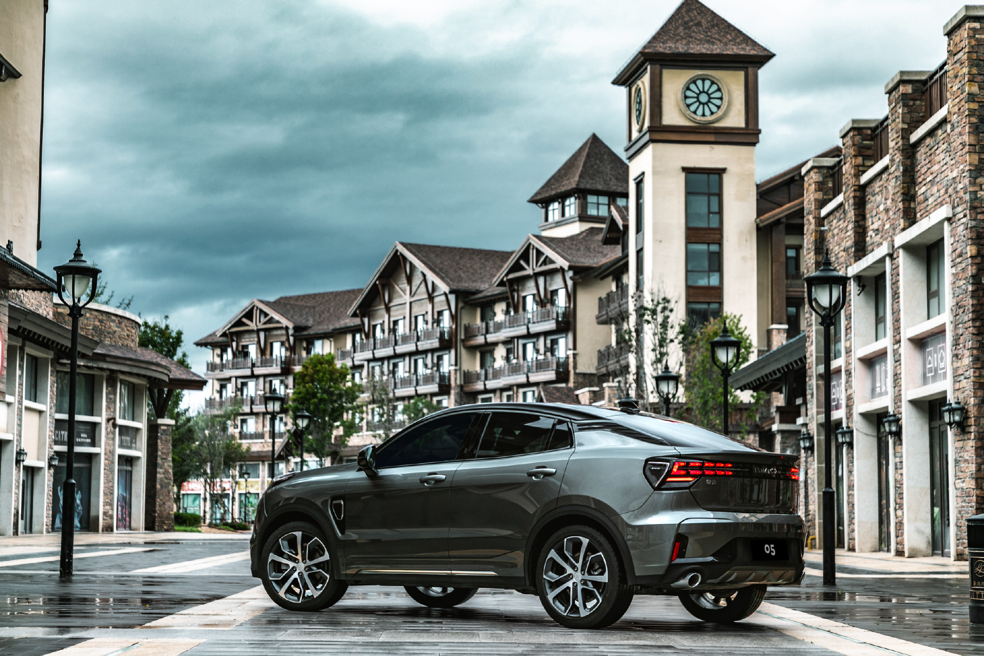 刹车失灵拔掉钥匙有用吗,为什么刹车失灵不能拔钥匙