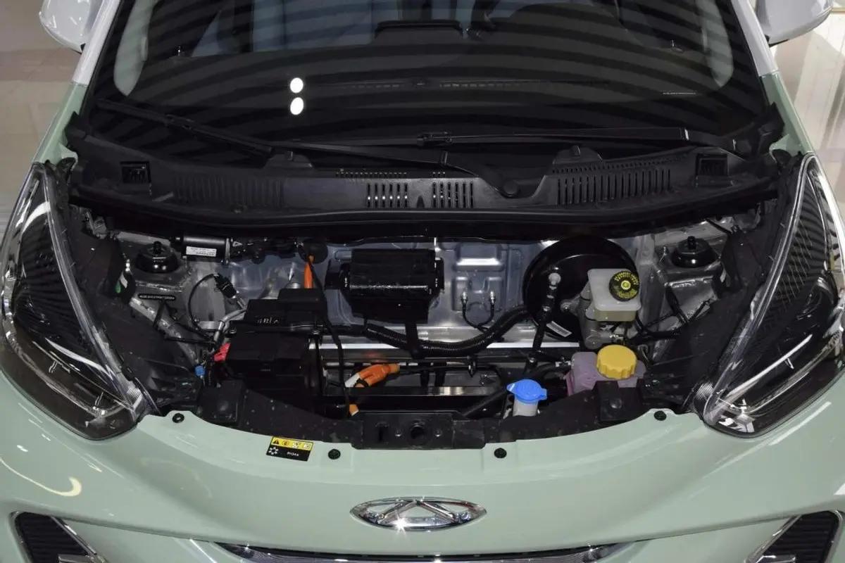 奇瑞小蚂蚁新能源代步车推荐,好看又便宜又不烧油的小车