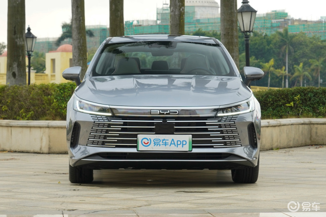 比亚迪护卫舰07和驱逐舰05哪个好,比亚迪驱逐舰05值得买吗